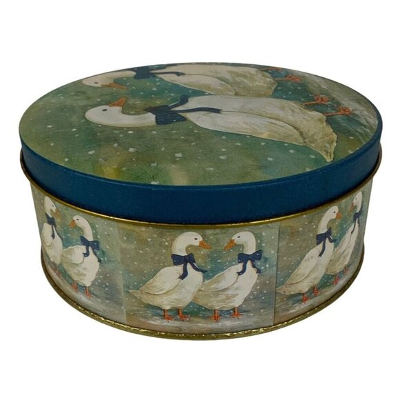 Vintage 1980s Round Winter Geese Tin With Blue Bows For Cookies & Biscuits - Picture 3 of 7